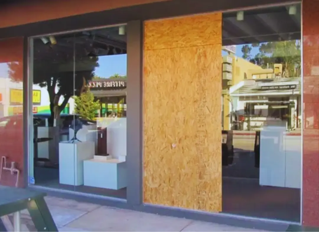 Mise en sécurité fermeture provisoire Lentilly